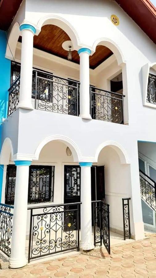 Appartement Meuble 3Ch Yaounde Omnisport - Tigson Exterior photo