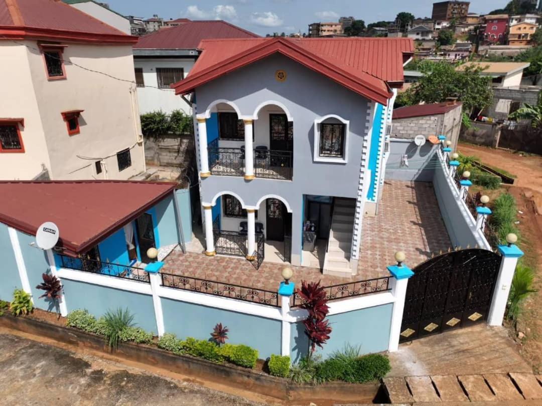 Appartement Meuble 3Ch Yaounde Omnisport - Tigson Exterior photo